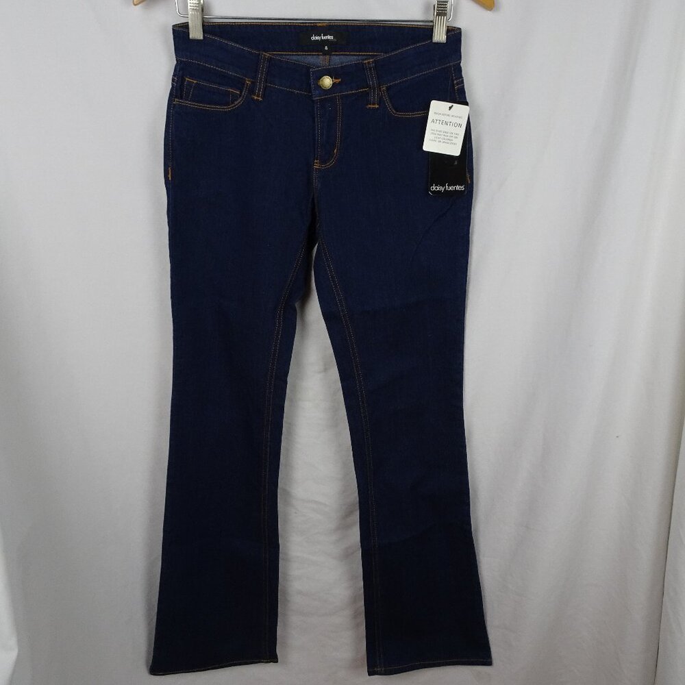 Daisy Fuentes Bootcut Jeans Size 4